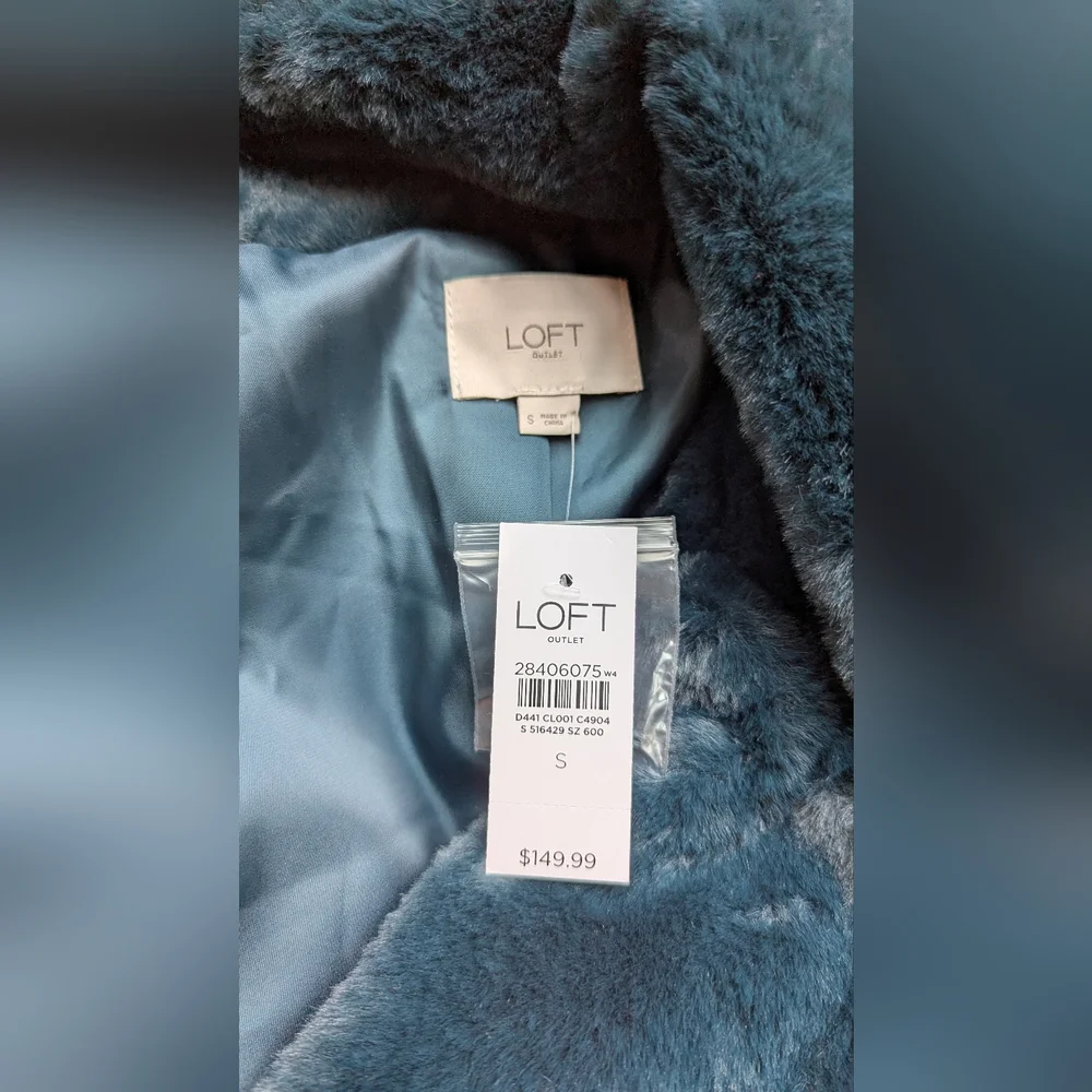 LOFT Plush Faux Fur Jacket in Teal. Small. NWT. - Picture 5 of 5